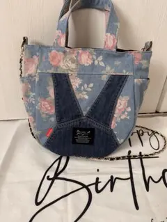 新品花柄デニムとベビーサロペットリメイクトートバッグ　ショルダーバック