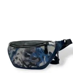 美品　コーチ　ショルダーバッグ　青　ウォーレン　カモ　レザー　ボディバッグ　s1