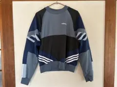 adidas ストライプデザイン トレーナー Mサイズ