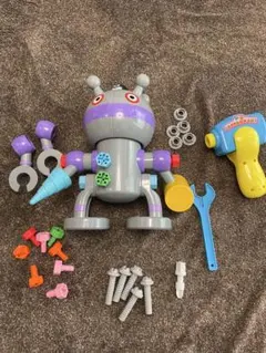 動く組み立てロボットおもちゃ　アンパンマン