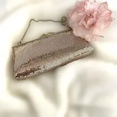 Item thumbnail for item b0432129-0020-4ada-b49a-863d9344d923