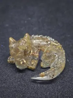 ★オルゴナイト 黄金ミニ竜 ルチルクォーツ★