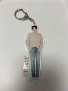 TREASURE　ジュンギュ　アクキー