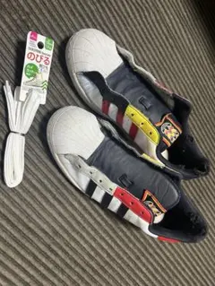 adidas SUPERSTAR スニーカー マルチカラーのサムネイル