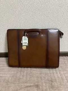 牛革　ビジネスバッグ　未使用品