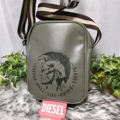 ディーゼル ショルダーバッグ カーキ ロゴ DIESEL バッグ 緑ブレイブマン