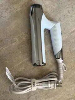 Item thumbnail for item efc176f8-3bab-4aa1-8e81-6de89a551ea6