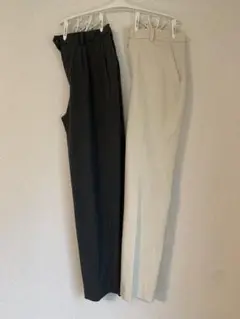 2つセット UNIQLO スマートアンクルパンツ　丈長めS