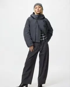 UNIQLO バギーカーブジーンズ 08 ダークグレー