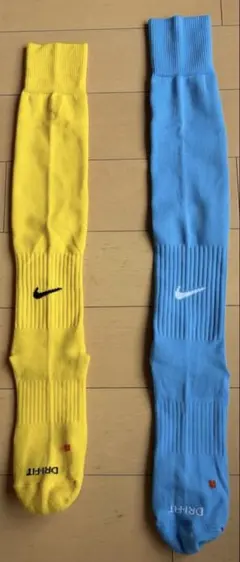 【NIKE】サッカー ソックス 2足セット ライトブルー イエローのサムネイル