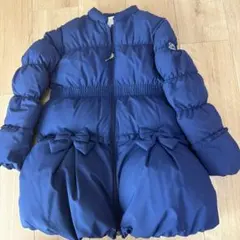 リボン付きネイビーのダウンコート