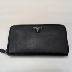 PRADA サフィアーノレザー ブラック長財布