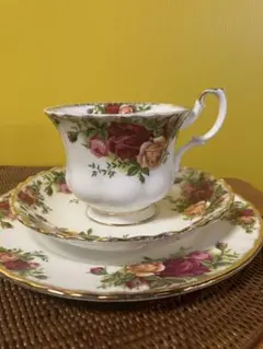 2026年最新】ロイヤルアルバートの人気アイテム - メルカリ