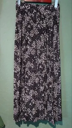 GAP　小花柄　モノトーン　後ゴム