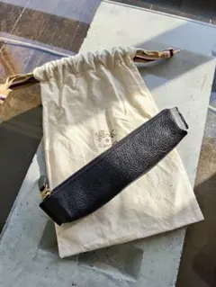 IL BISONTE　ペンケース