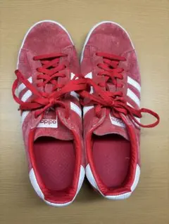 adidas CAMPUS レッド スニーカーのサムネイル