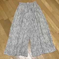 GLOBAL WORK　サラサラサテンフレアワイドパンツ レオパード柄 Lサイズ