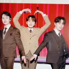 SEVENTEEN スングァン、バーノン、ディノ CARAT LANDフォト