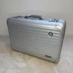【限定】RIMOWA × COUGAR アタッシュケース 35L アルミニウムのサムネイル