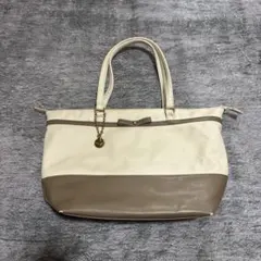 リボン付きハンドバッグ　ベージュ　茶色　マチ付き大きめ
