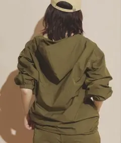 SEA DRESS フロントジップアクティブパーカー　カーキ　オリーブ　S