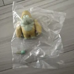 MONKEY CRAB モンキークラブ フィギュア　イエロー　ケンエレファント