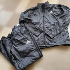 adidas 黒 裏生地付きジャージ 上下セット160