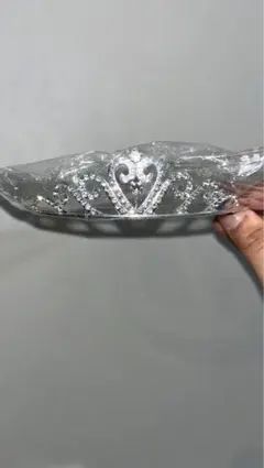 シルバー ハート型 ティアラ
