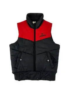 adidasダウンベスト
