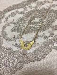 アメリカ製真鍮　翼モチーフとローズクォーツのネックレス