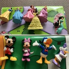 Disney フィギュア プレイマット 2セット ミッキーマウス　プリンセスのサムネイル