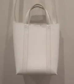 ZUCCa 白ショルダーバッグ