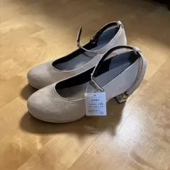 最終お値下げ‼️Liberty Doll ベージュ チャンキーヒール パンプス　S