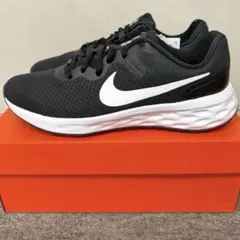 新品 NIKE ナイキ レディース ランニングシューズ スニーカー 24.5