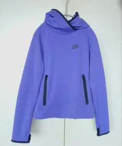 ナイキ プルオーバーパーカーのサムネイル