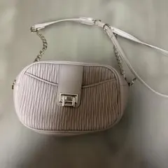 ベージュ プリーツデザイン ショルダーバッグ