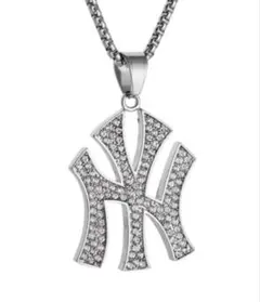 NYロゴ ヤンキース ネックレス 激レア 元ガスト店員 さん 着用 y2k