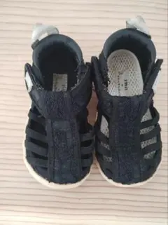 【最終価格】IFME 黒 ベビーサンダル 14.0