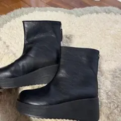 黒 厚底ブーツ ジッパー付き