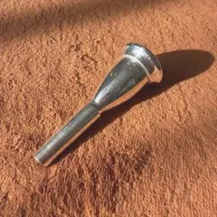 Item thumbnail for item 8853bc3c-ce06-448f-8215-52a26c57e14f