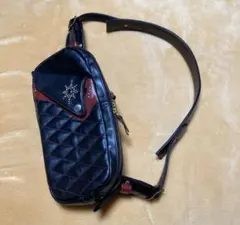 フラットヘッド ボディーバッグ