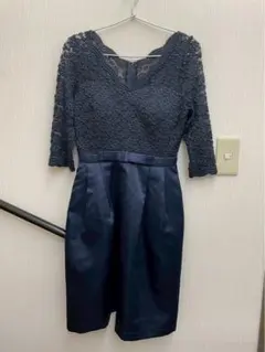 ドレスラボ 総レース X サテン S パーティードレス　ひざ丈 ネイビー