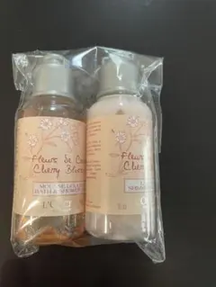 ロクシタンチェリーブロッサムシャワージェル　チェリーブロッサムローション