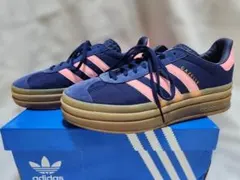 adidas GAZELLE ネイビー/ピンク スニーカー