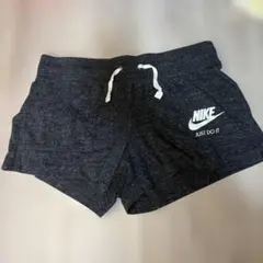 NIKE グレー ショートパンツ XL
