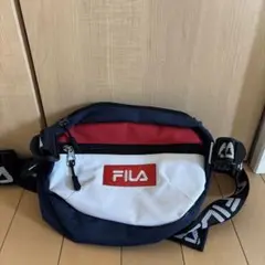 FILA ショルダーバッグ ホワイト/レッド/ネイビー