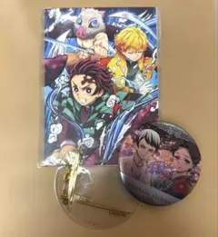 鬼滅の刃 USJ缶バッジ 愈史郎 珠世 - メルカリ