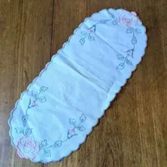 北欧　ヴィンテージ　手刺繍　テーブルクロス 【6BK】