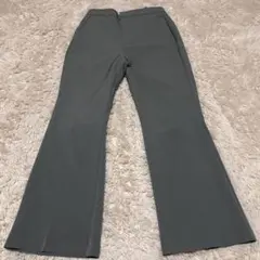 【GU】ストレッチフレアパンツ M グリーン