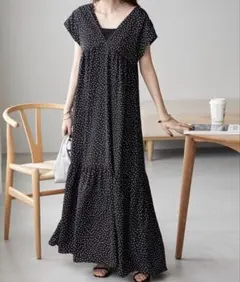 美品　DISCOAT ドットティアードワンピース